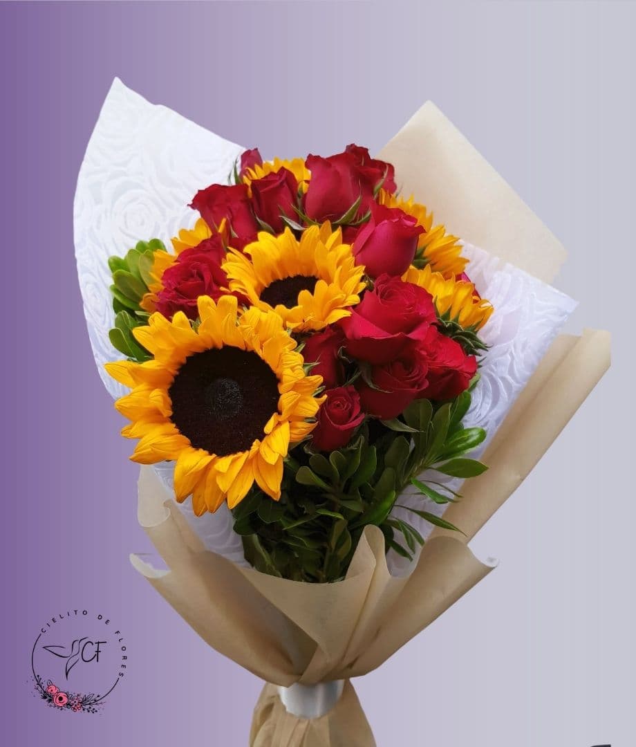 Ramo Girasol con Rosas 