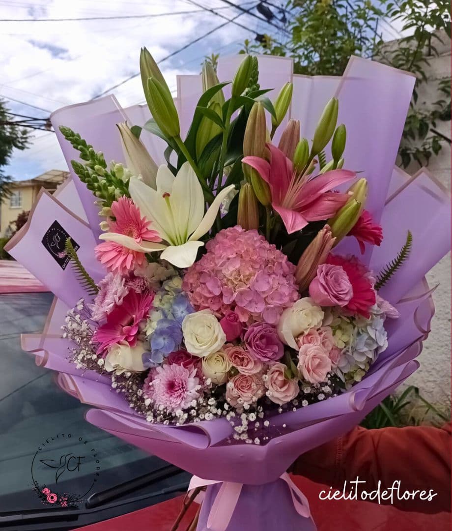 Bouquet Rosas Concador Hortencia